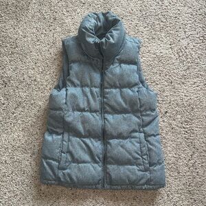 Grey Old Navy Puffer Vest